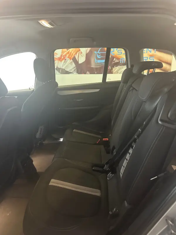 BMW 216 Gran Tourer 23