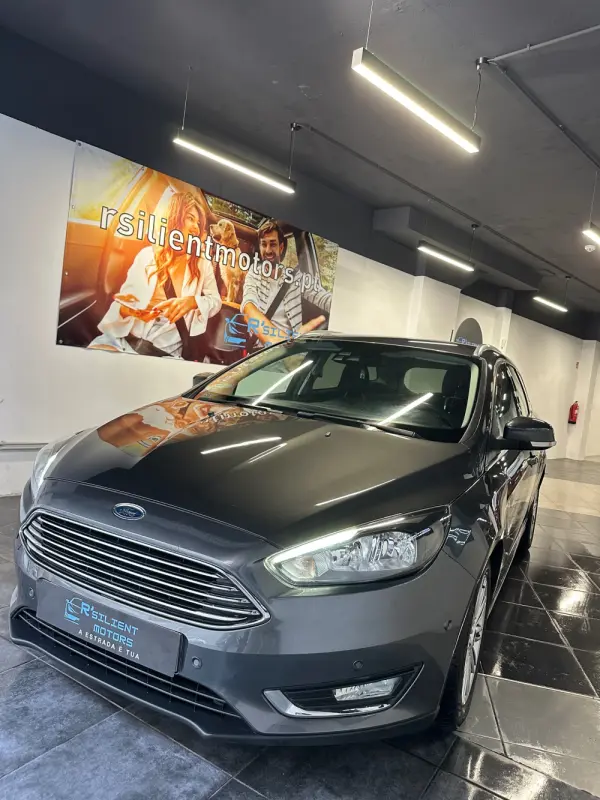 Ford Focus SW 1.5 TDCi EcoBlue Titanium 12