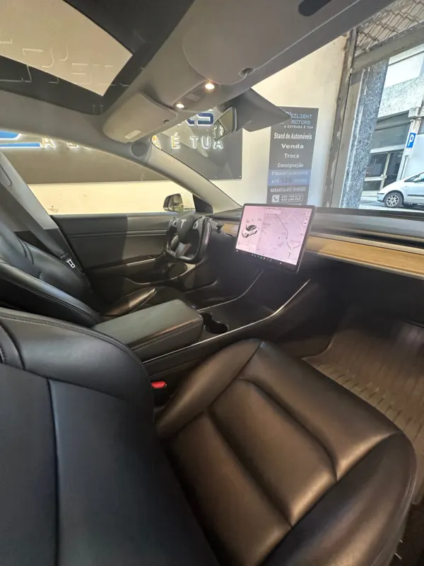 Tesla Model 3 Long Range Tração Traseira 24