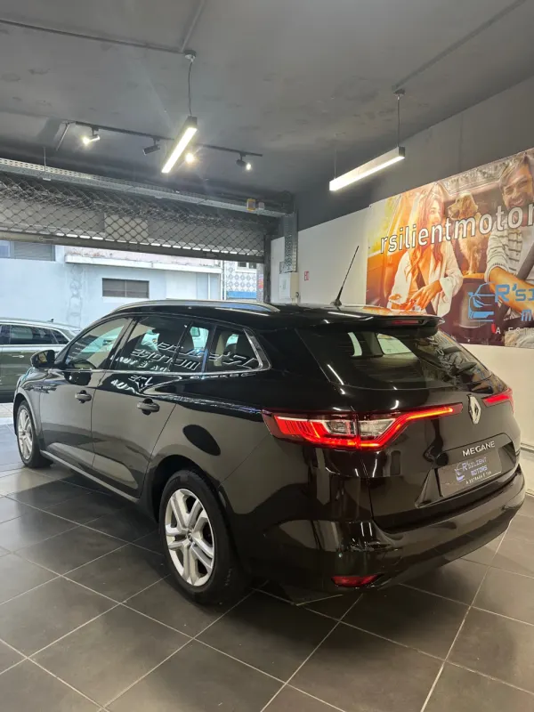 Renault Mégane 1.5 dCi Limited EDC 9