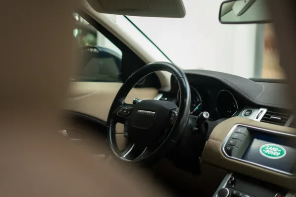 Land Rover Range Rover Evoque 2.0 D150 AWD Auto 9