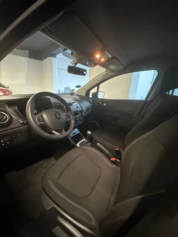 Renault Captur 1.0 TCe Zen 15