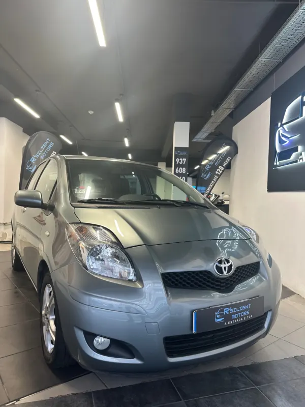 Toyota Yaris 1.4 D-4D AC 2