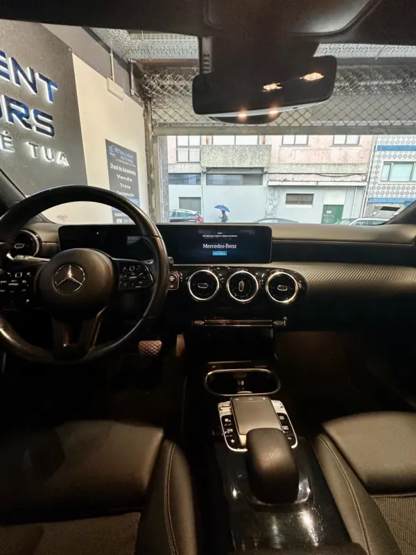 Mercedes-Benz A 180 Limousine d Progressive Aut. 18