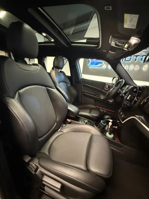 MINI Countryman Cooper SE ALL4 Untamed Edition Auto 13