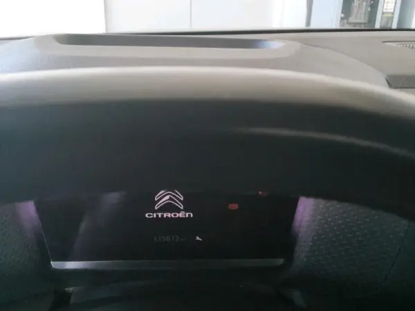 Citroen C4 PureTech 130 Stop&Start EAT8 SHINE 7