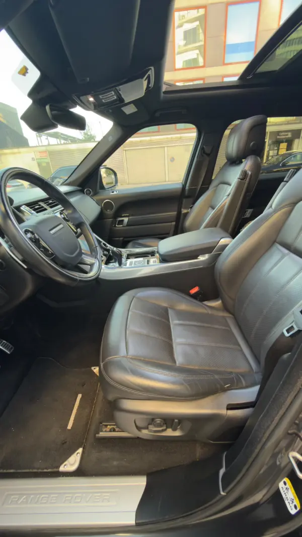 Land Rover Range Rover Sport 16