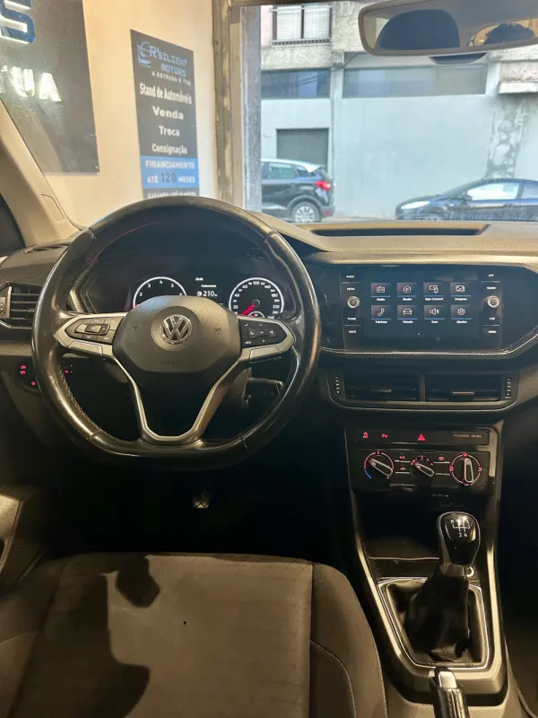 Volkswagen T-Cross 1.0 TSI Life 27