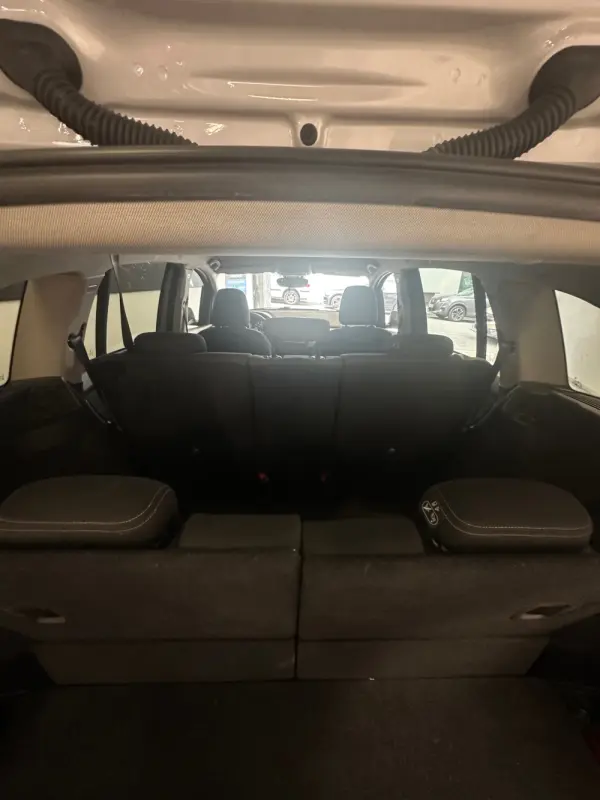 BMW 216 Gran Tourer 21