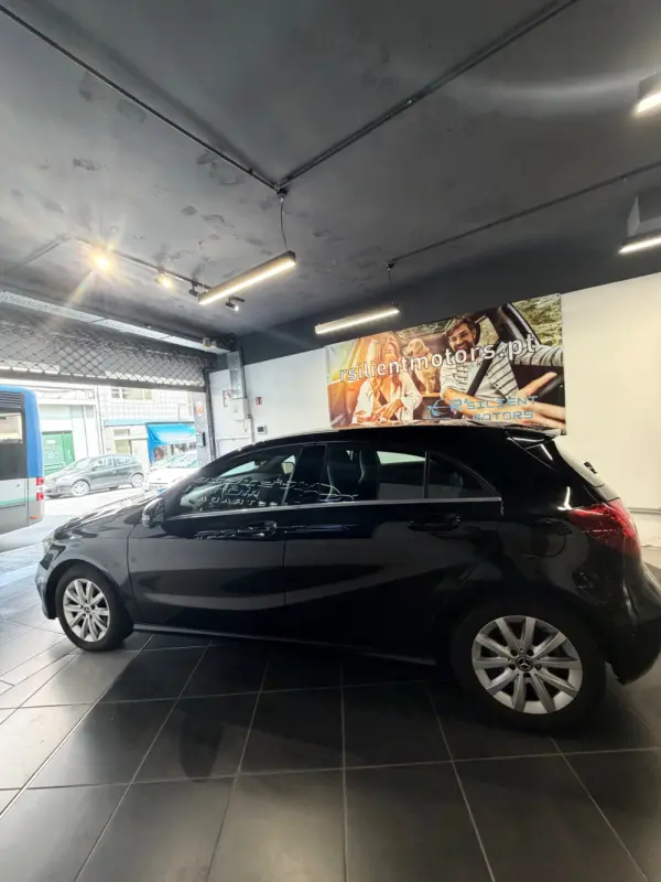 Mercedes-Benz A 160 Outro 7