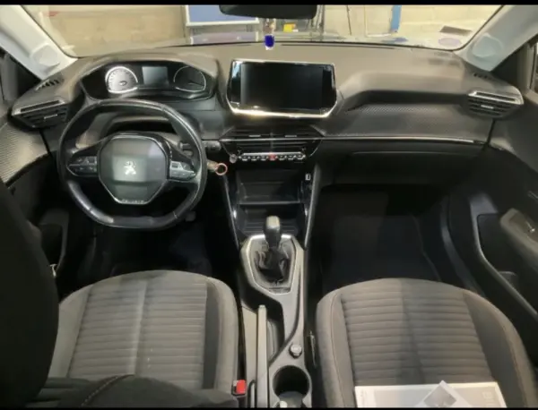 Peugeot 208 1.2 PureTech Active 6