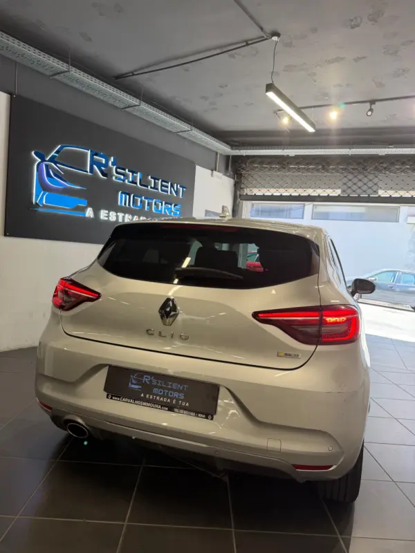 Renault Clio 1.0 TCe RS Line 8