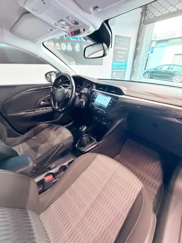 Opel Corsa 1.5 D Elegance 11