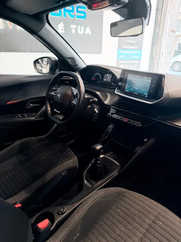 Peugeot 2008 1.2 PureTech Active Pack 22