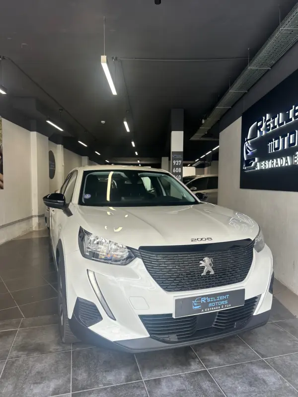 Peugeot 2008 1.2 PureTech Active Pack EAT8 1