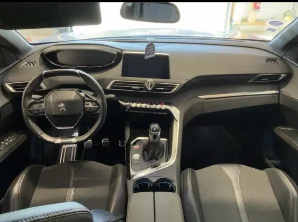 Peugeot 3008 1.2 PureTech GT Line 8