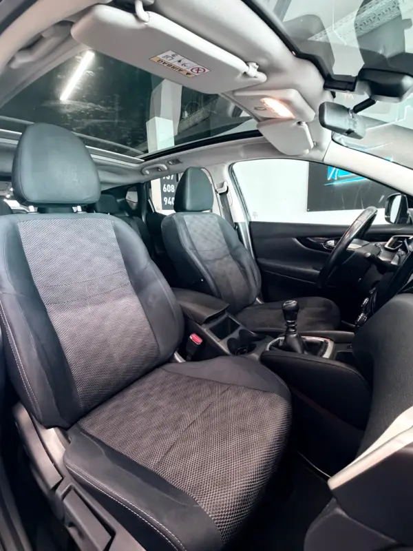 Nissan Qashqai 1.5 dCi N-Connecta Business 16
