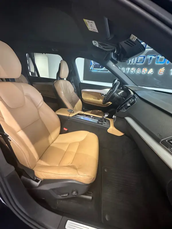 Volvo XC 90 D4 Geartronic Inscription 17