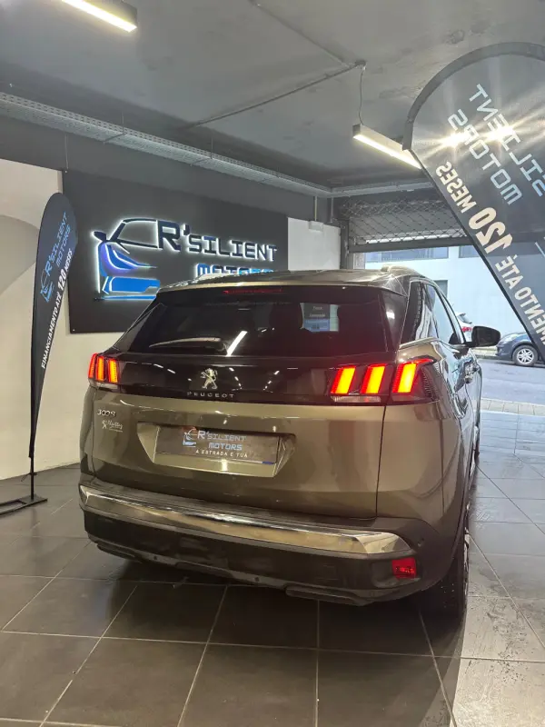 Peugeot 3008 1.2 PureTech Allure Pack 10