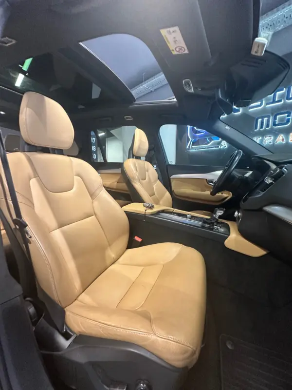 Volvo XC 90 D4 Geartronic Inscription 19