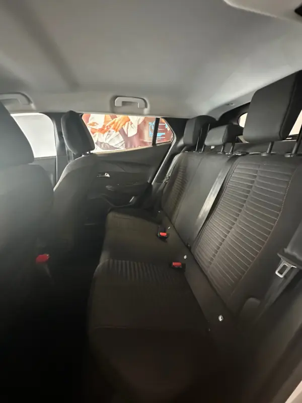 Peugeot 2008 19