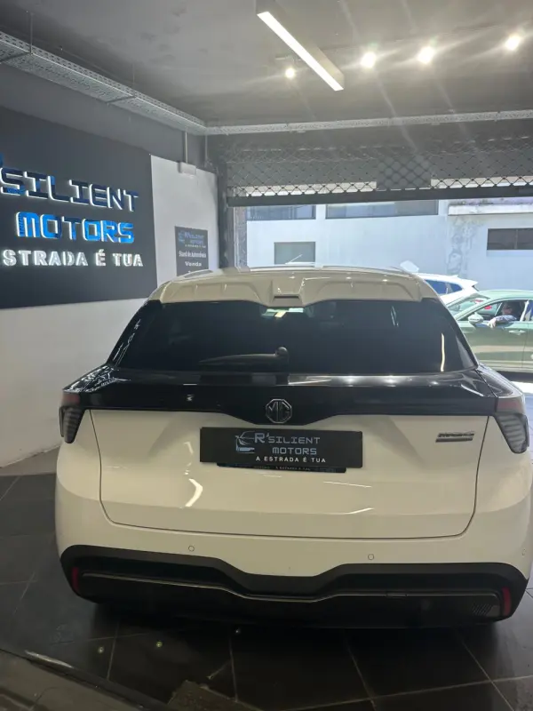 MG MG4 64 kWh Comfort 7