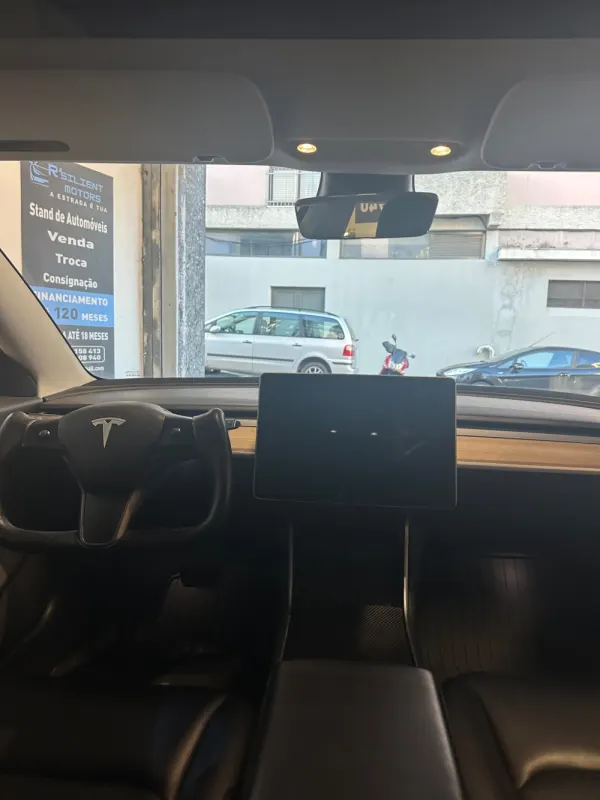 Tesla Model 3 Long Range Tração Traseira 15