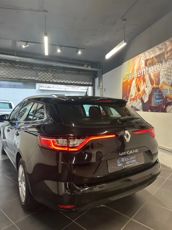 Renault Mégane 1.5 dCi Limited EDC 8