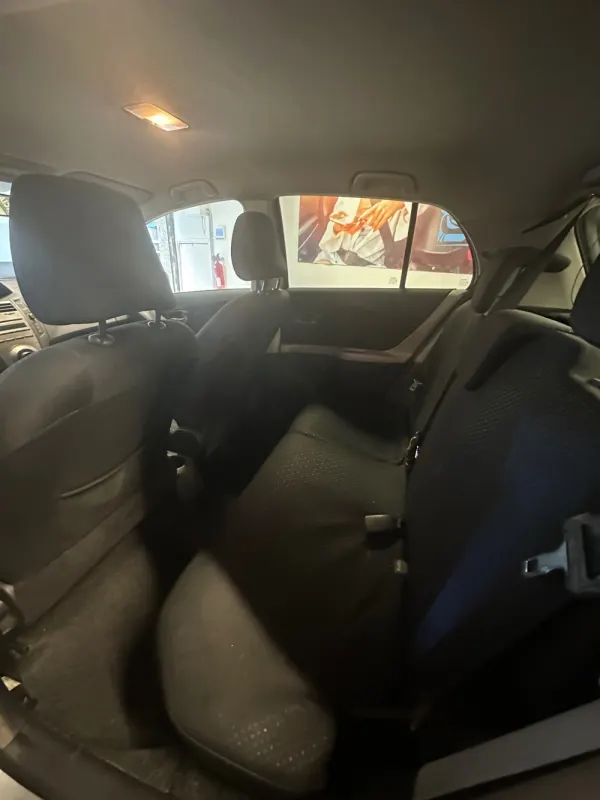 Toyota Yaris 1.4 D-4D AC 11