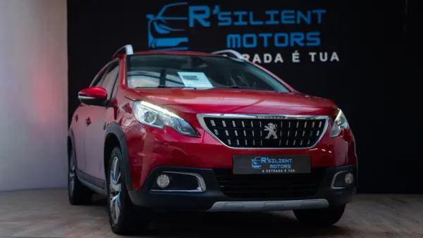 Peugeot 2008 1.2 PureTech Allure 28