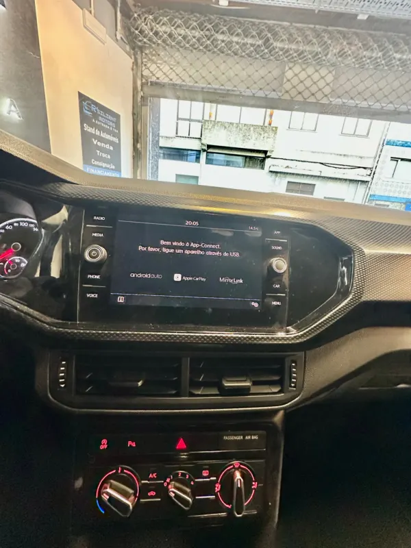 Volkswagen T-Cross 1.0 TSI Life 26