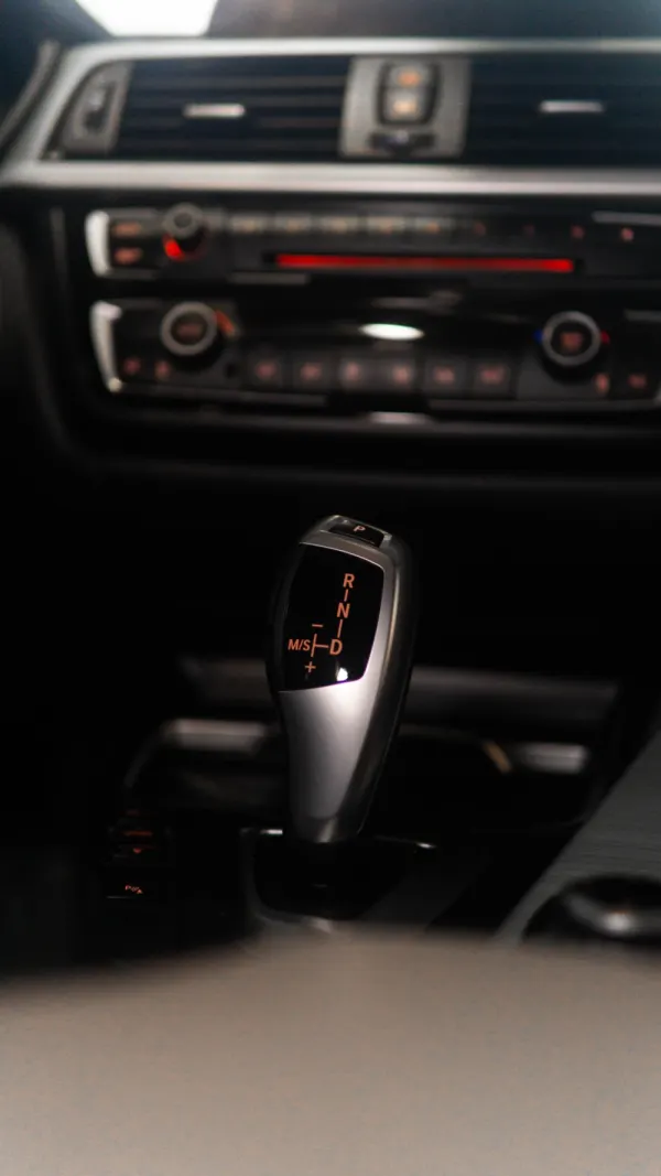 BMW 418 Gran Coupé d Pack M Auto 7