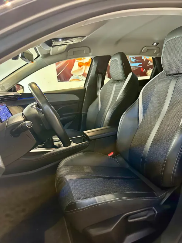 Peugeot 308 SW 1.5 BlueHDi Allure Pack 17