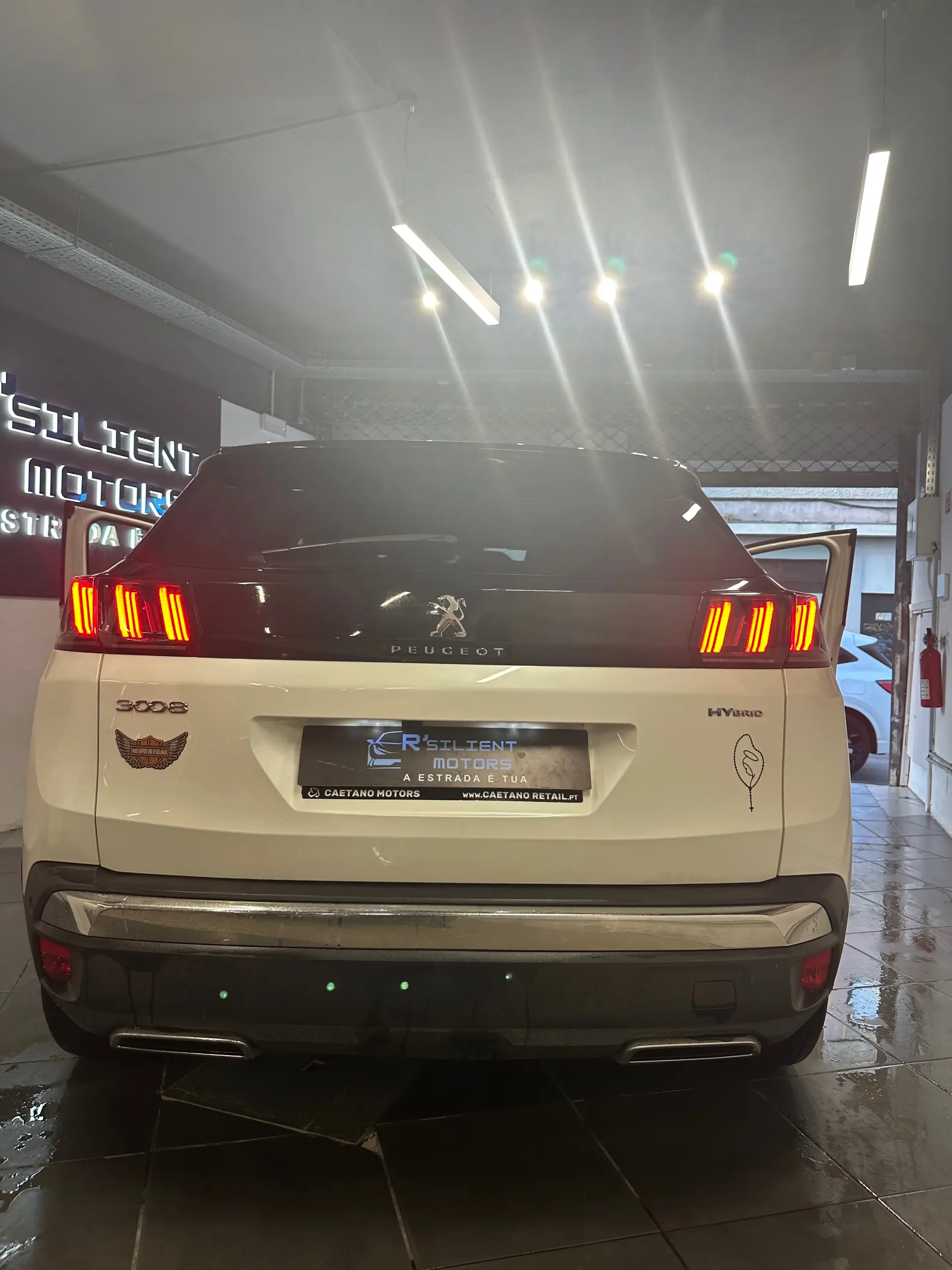 Peugeot 3008 1.6 Hybrid Allure Pack e-EAT8 14