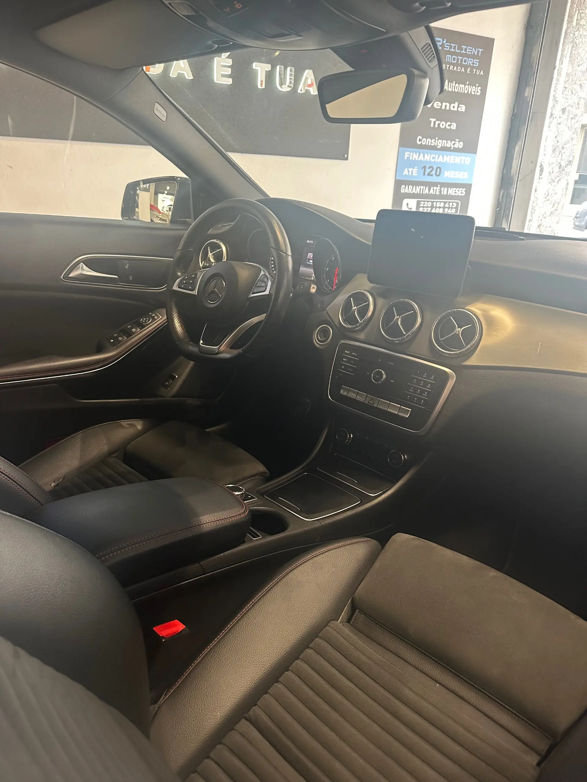 Mercedes-Benz CLA 180 d Shooting Brake AMG Line Aut. 17