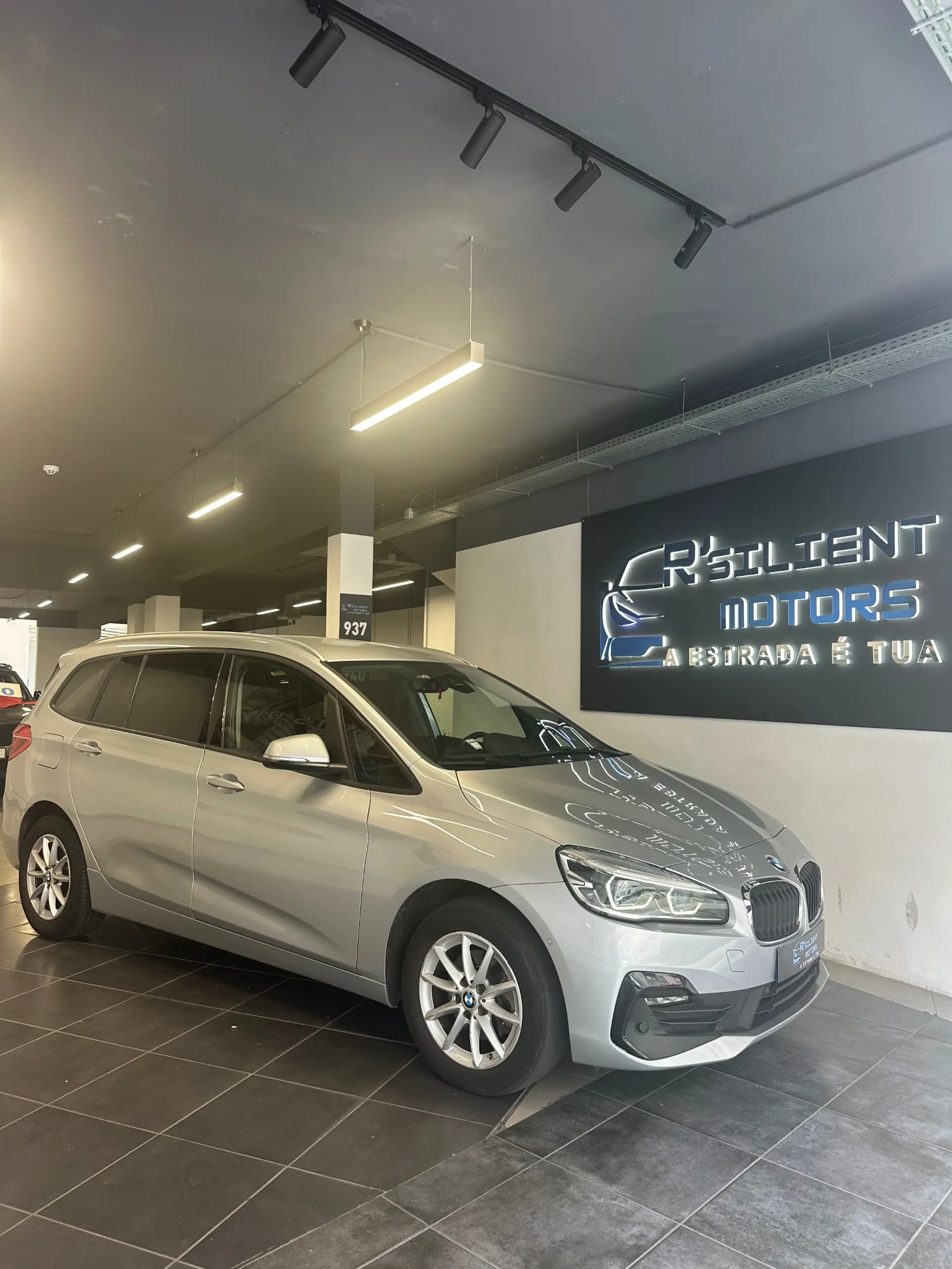 BMW 216 Gran Tourer 1