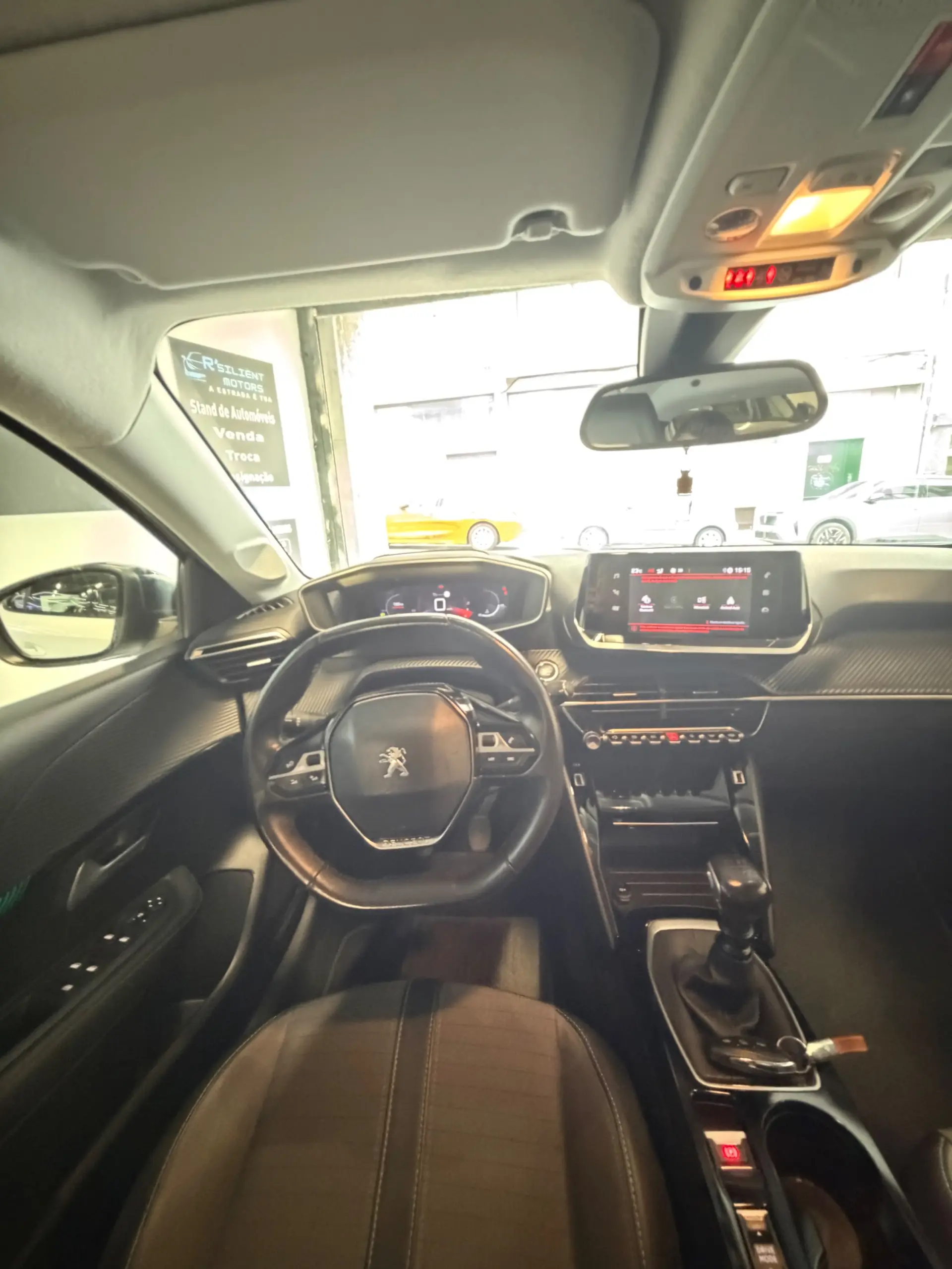 Peugeot 208 1.2 PureTech Allure Pack 16