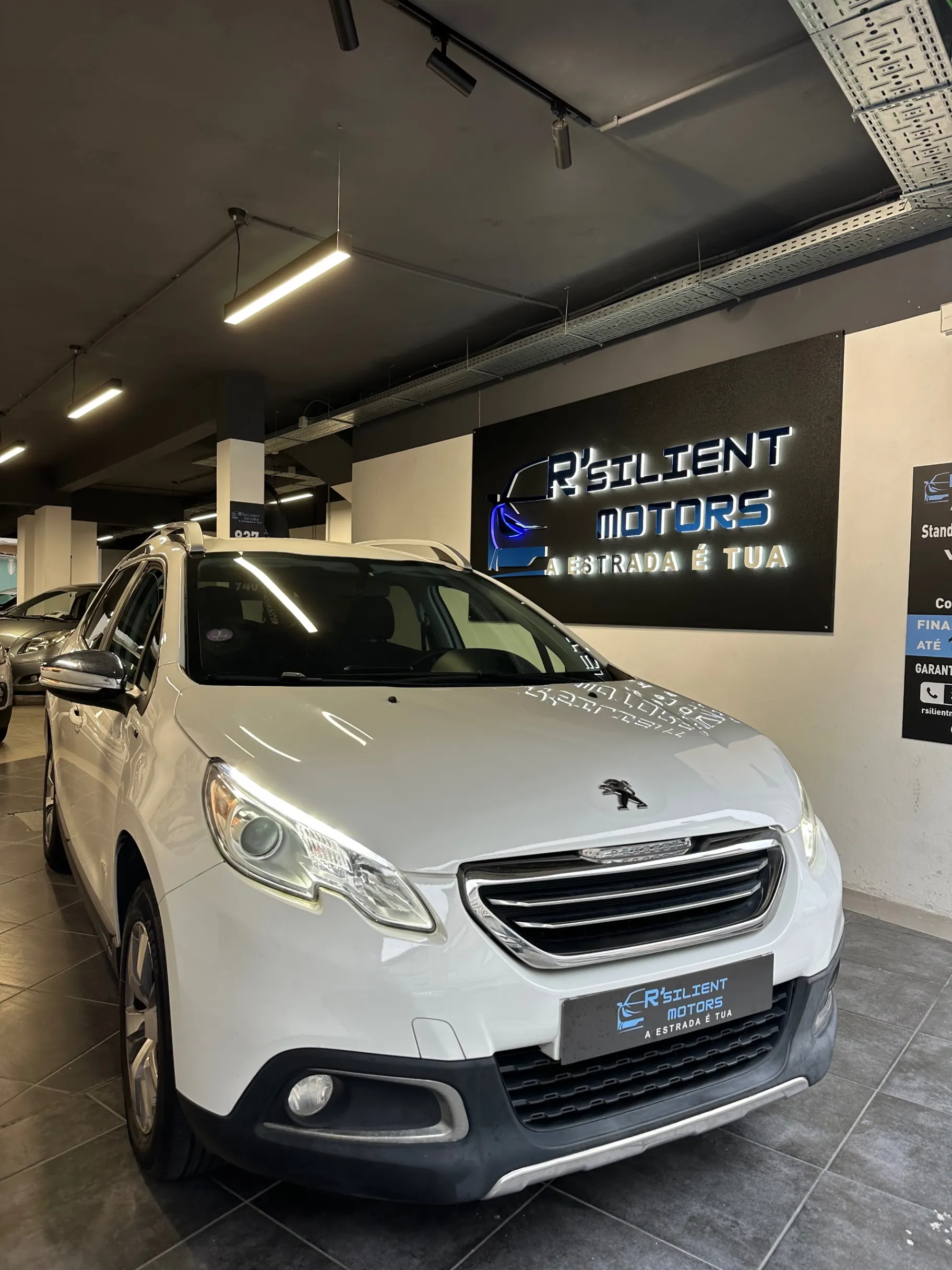 Peugeot 2008 1.2 PureTech Style 2