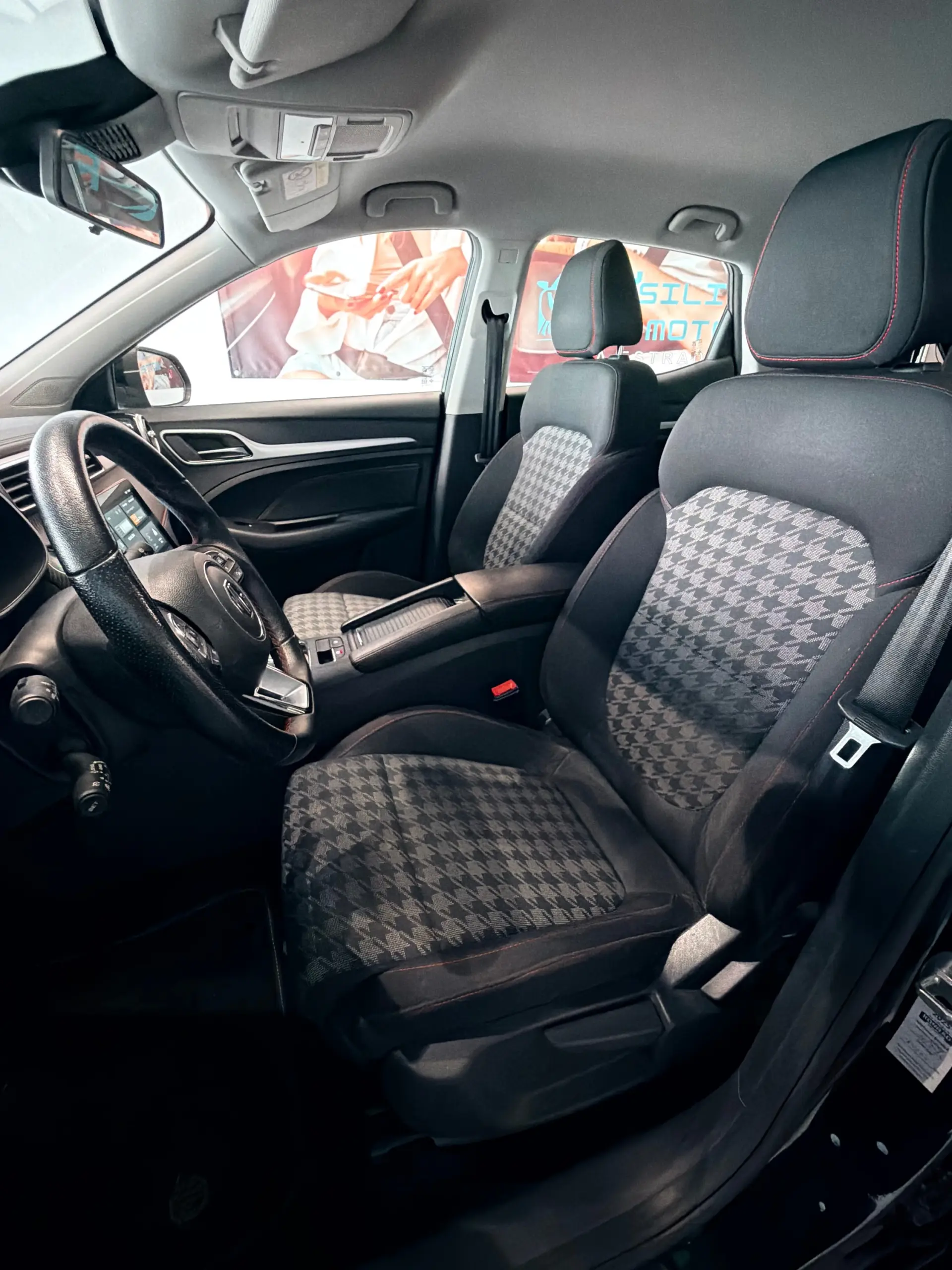 MG ZS EV 50.3 kWh Comfort 19