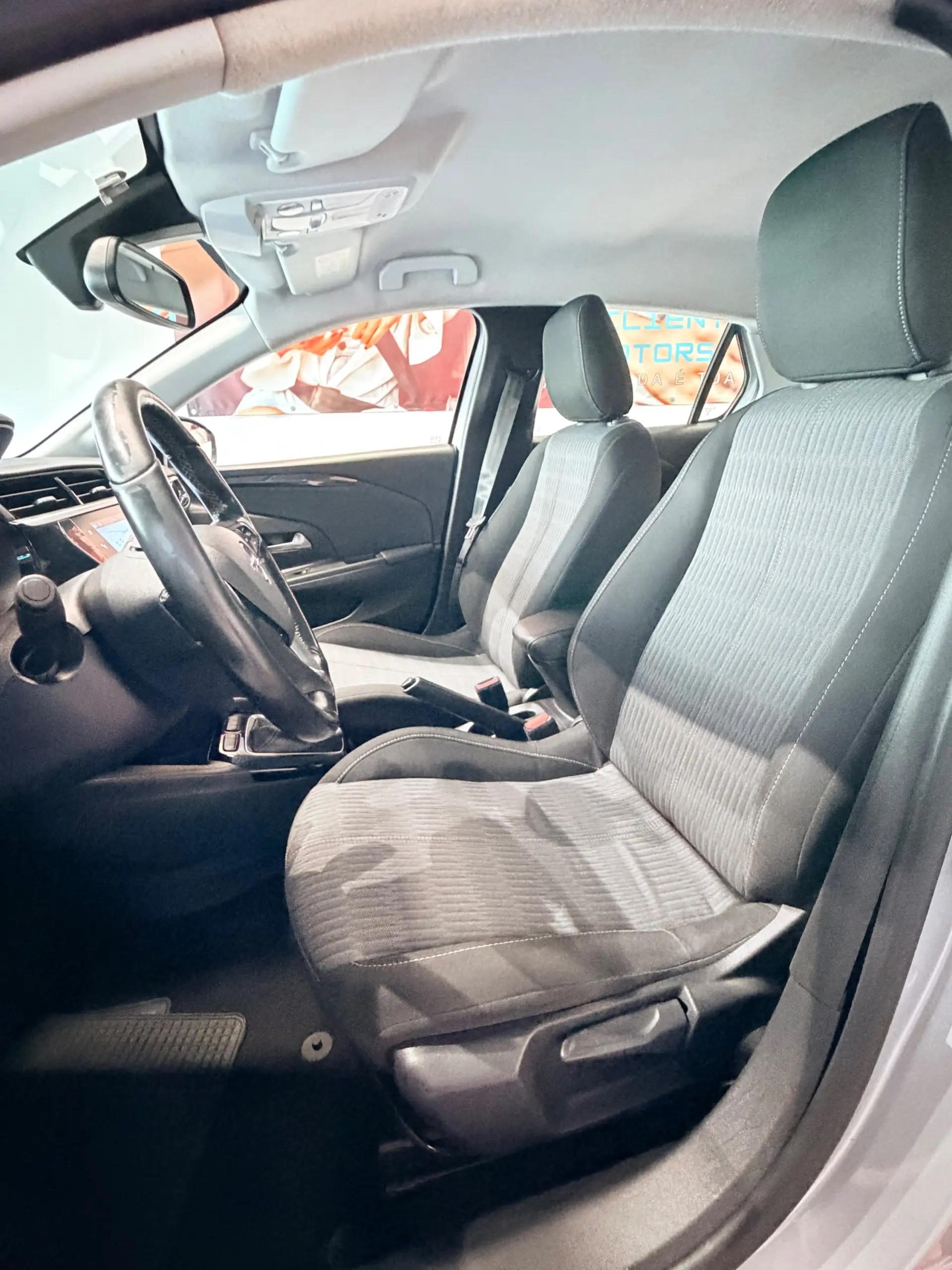 Opel Corsa 1.5 D Elegance 16