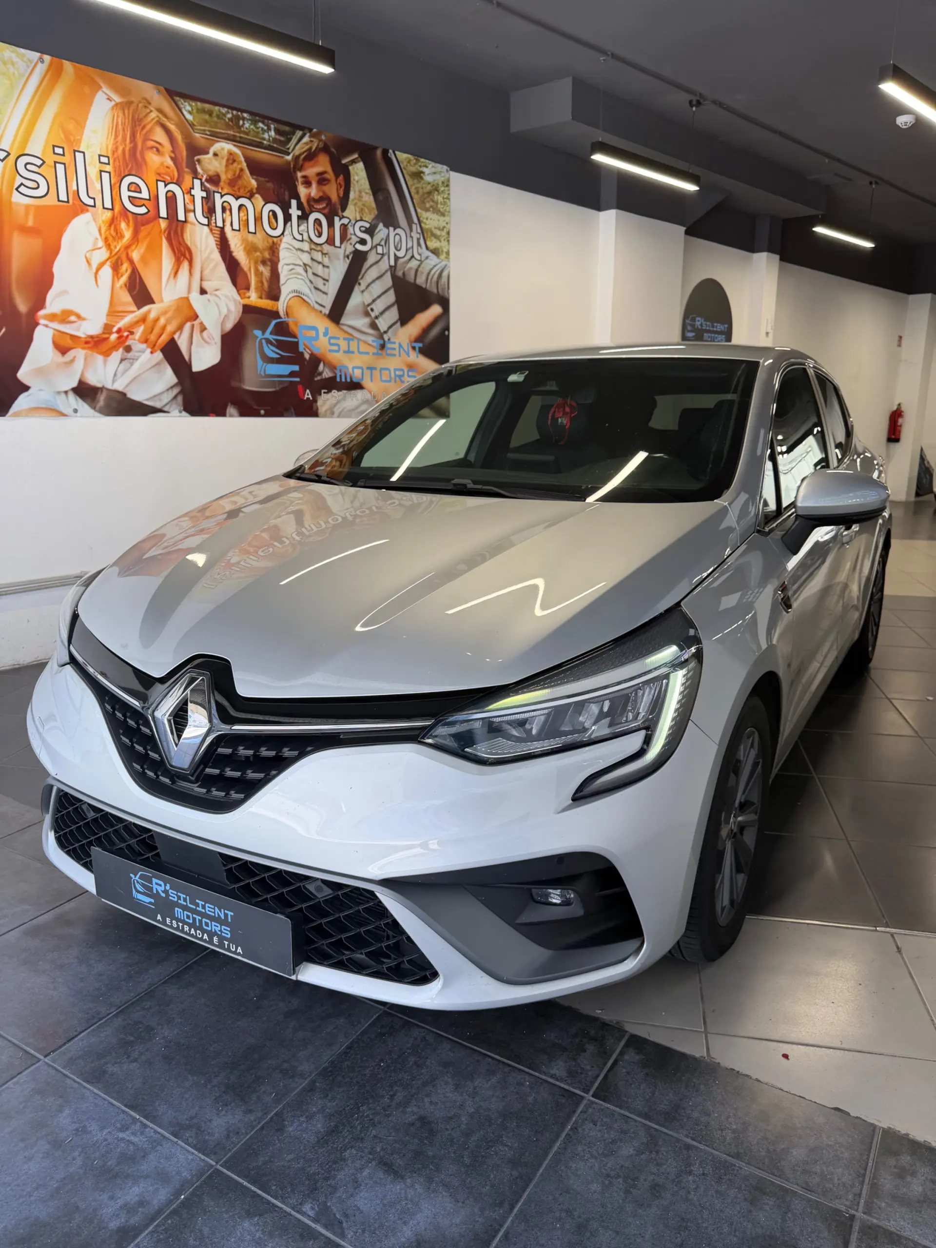 Renault Clio 1.0 TCe RS Line 5