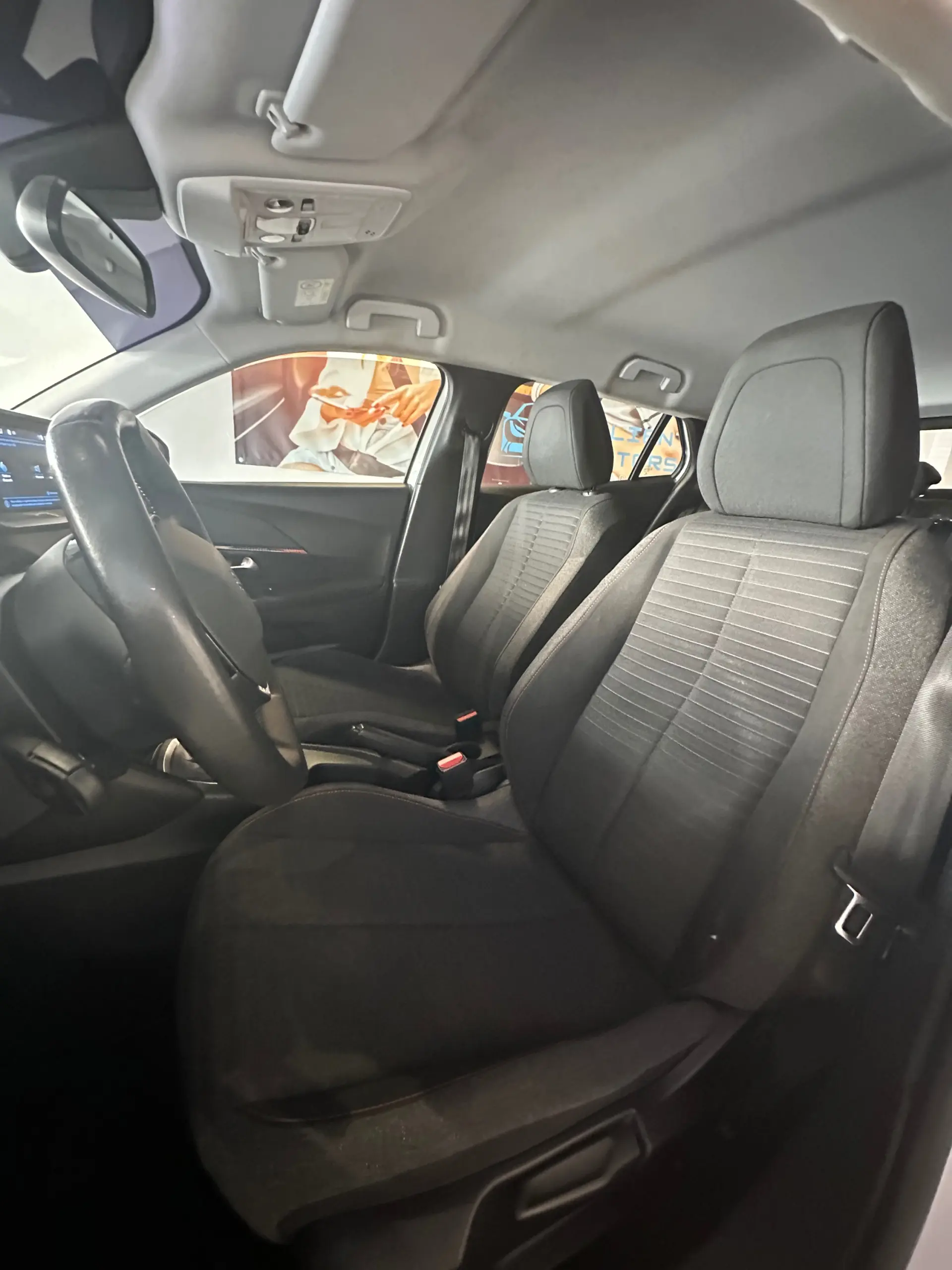 Peugeot 2008 18
