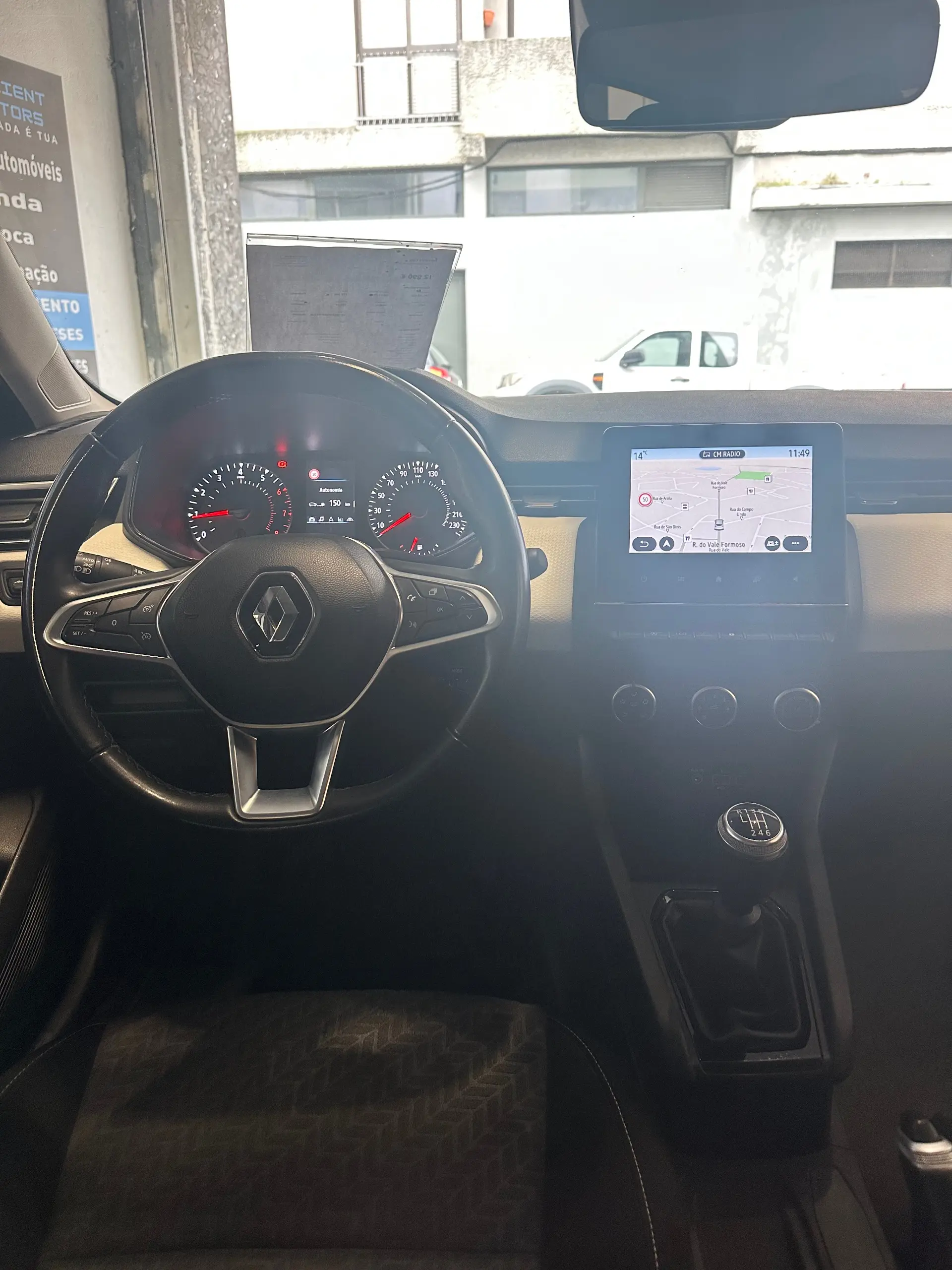 Renault Clio 1.0 TCe Limited Bi-Fuel 13