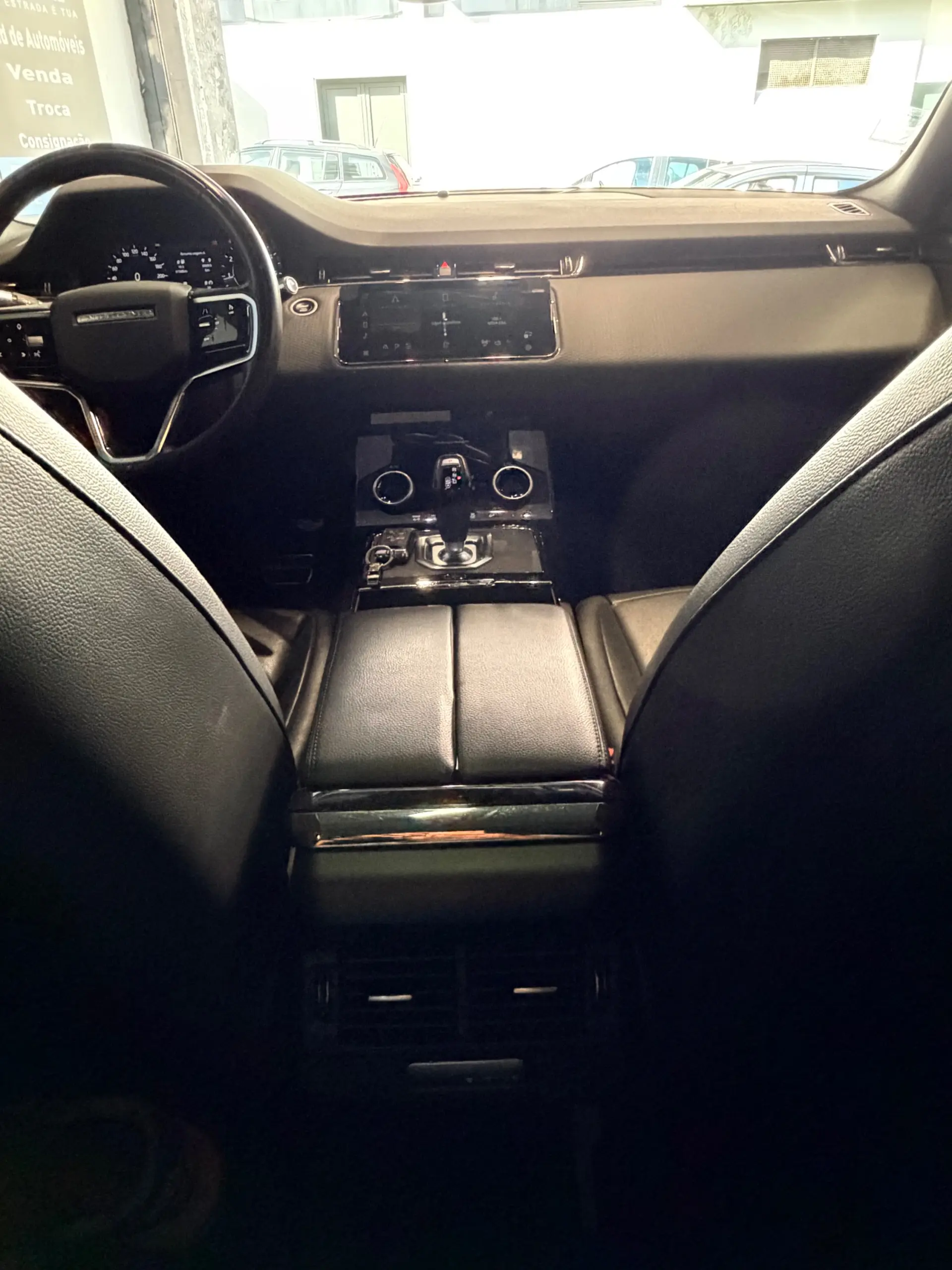 Land Rover Range Rover Evoque 1.5 P160 R-Dynamic S Auto 26