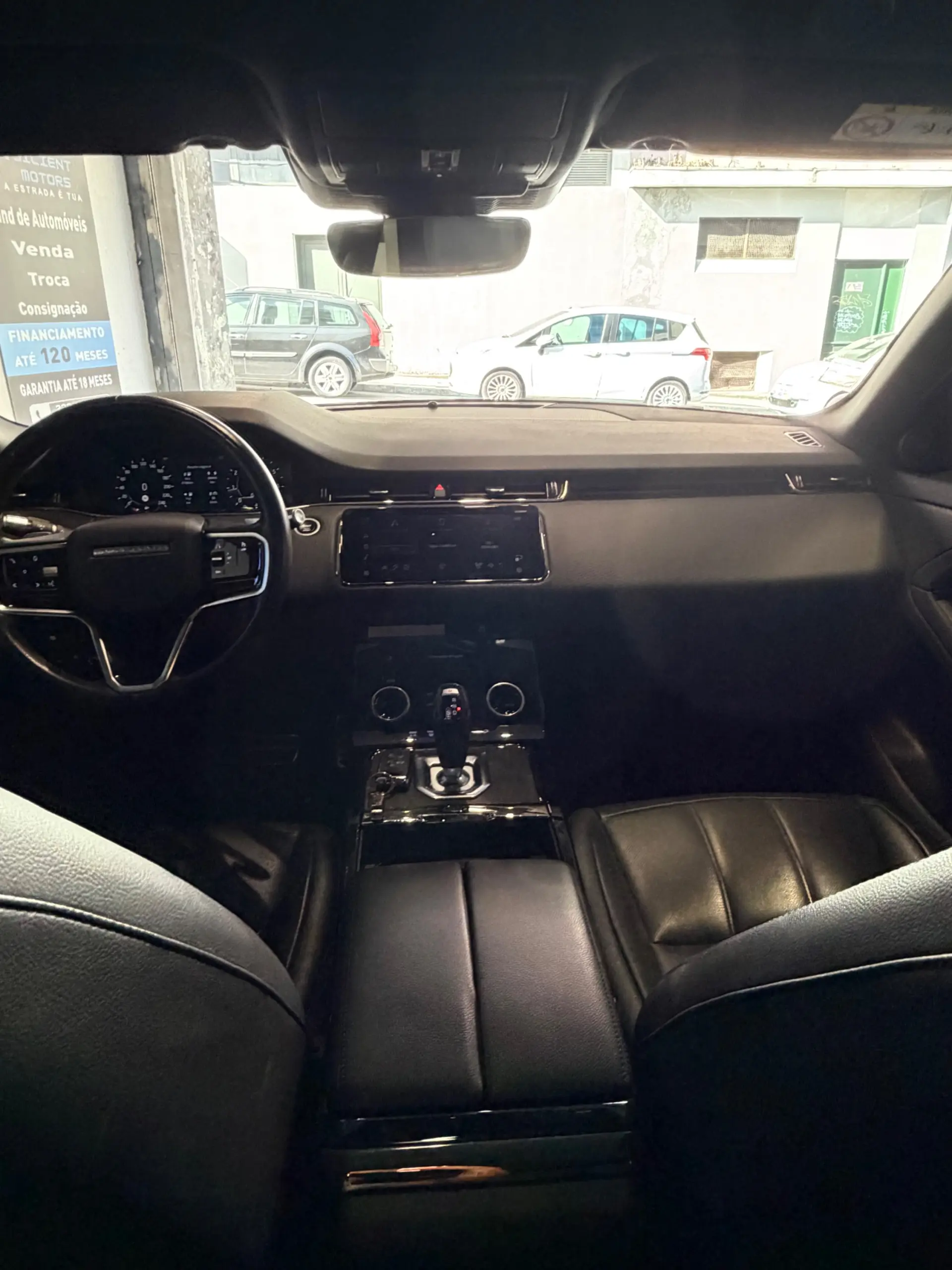 Land Rover Range Rover Evoque 1.5 P160 R-Dynamic S Auto 24