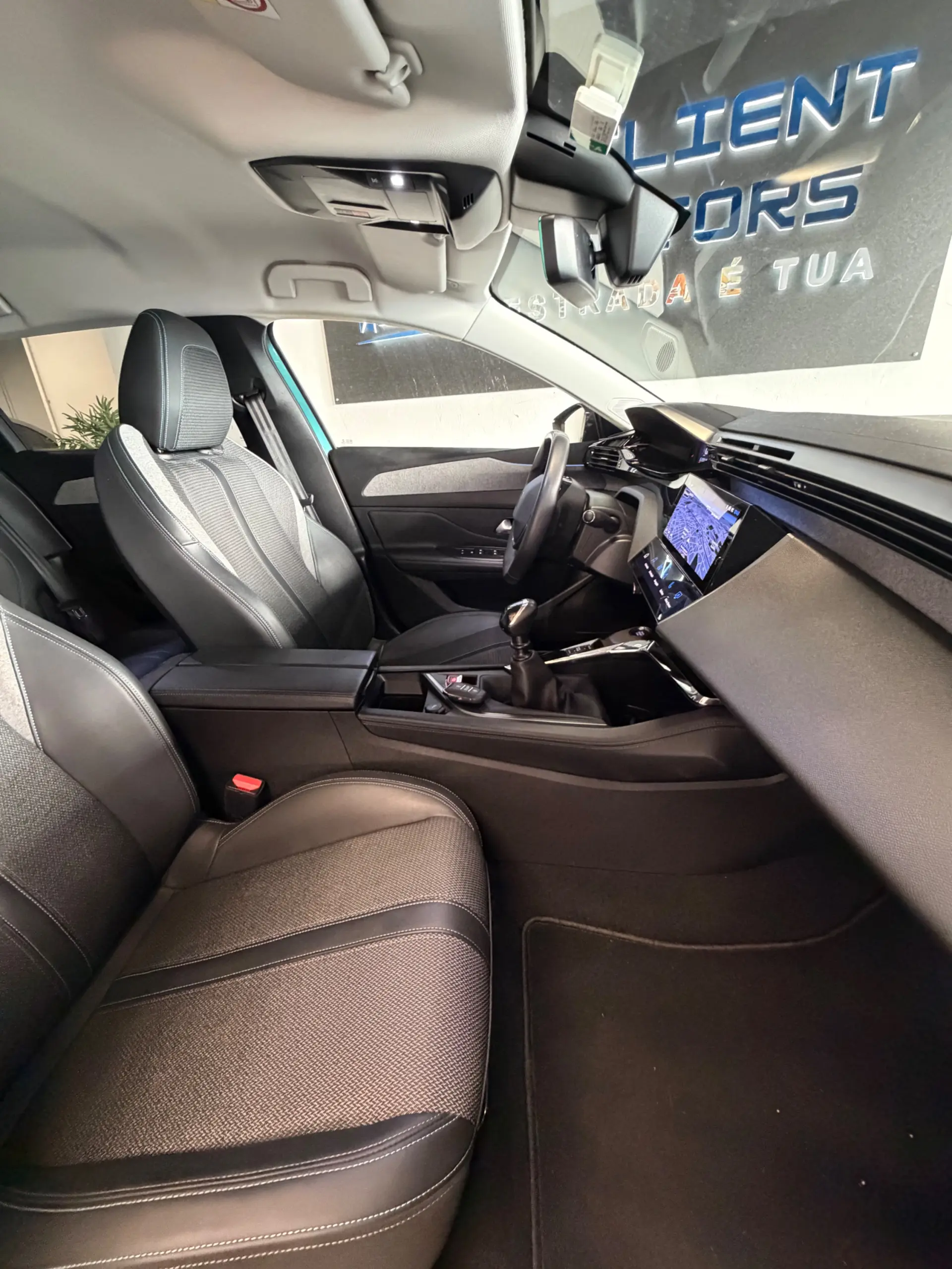 Peugeot 308 SW 1.5 BlueHDi Allure Pack 24
