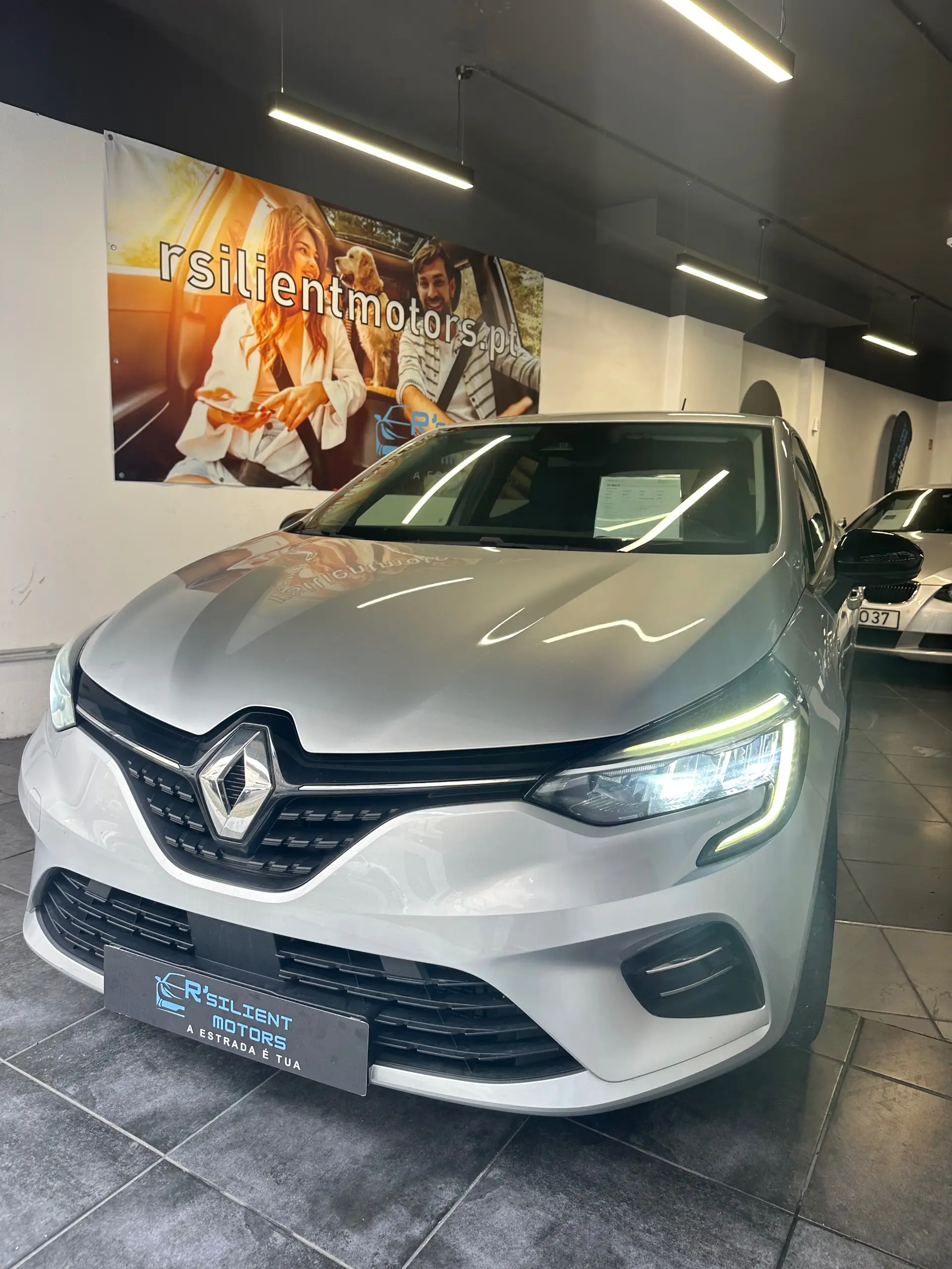 Renault Clio 1.0 TCe Limited Bi-Fuel 5