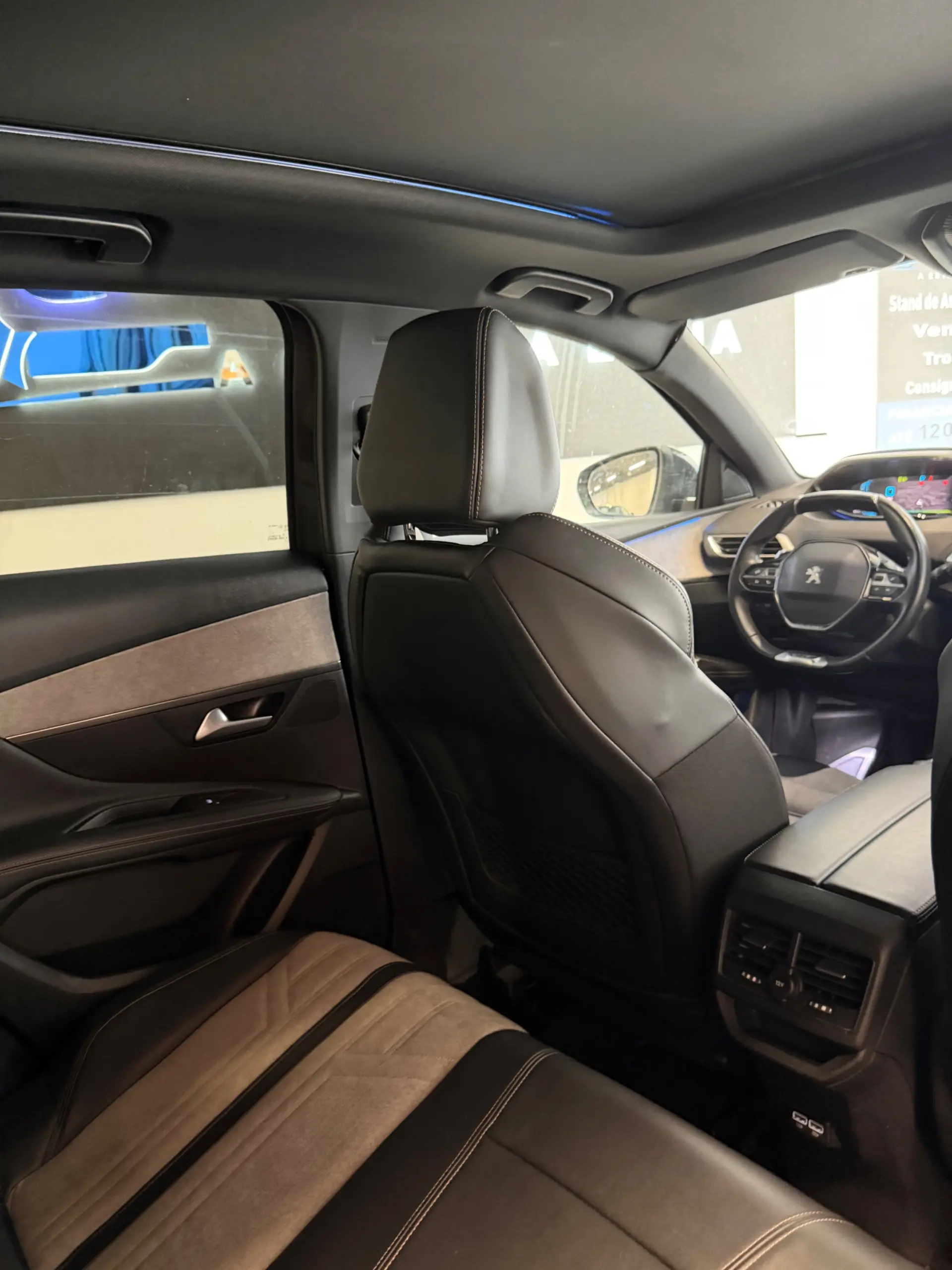 Peugeot 3008 225 e-EAT8 GT Pack 29