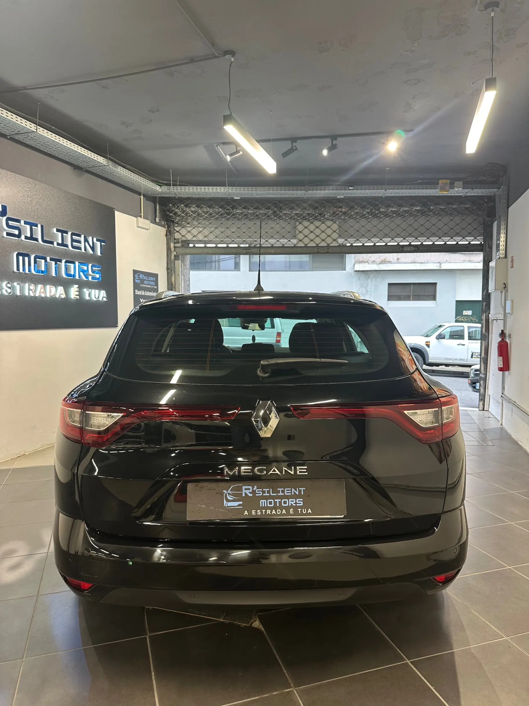 Renault Mégane 1.5 dCi Limited EDC 23