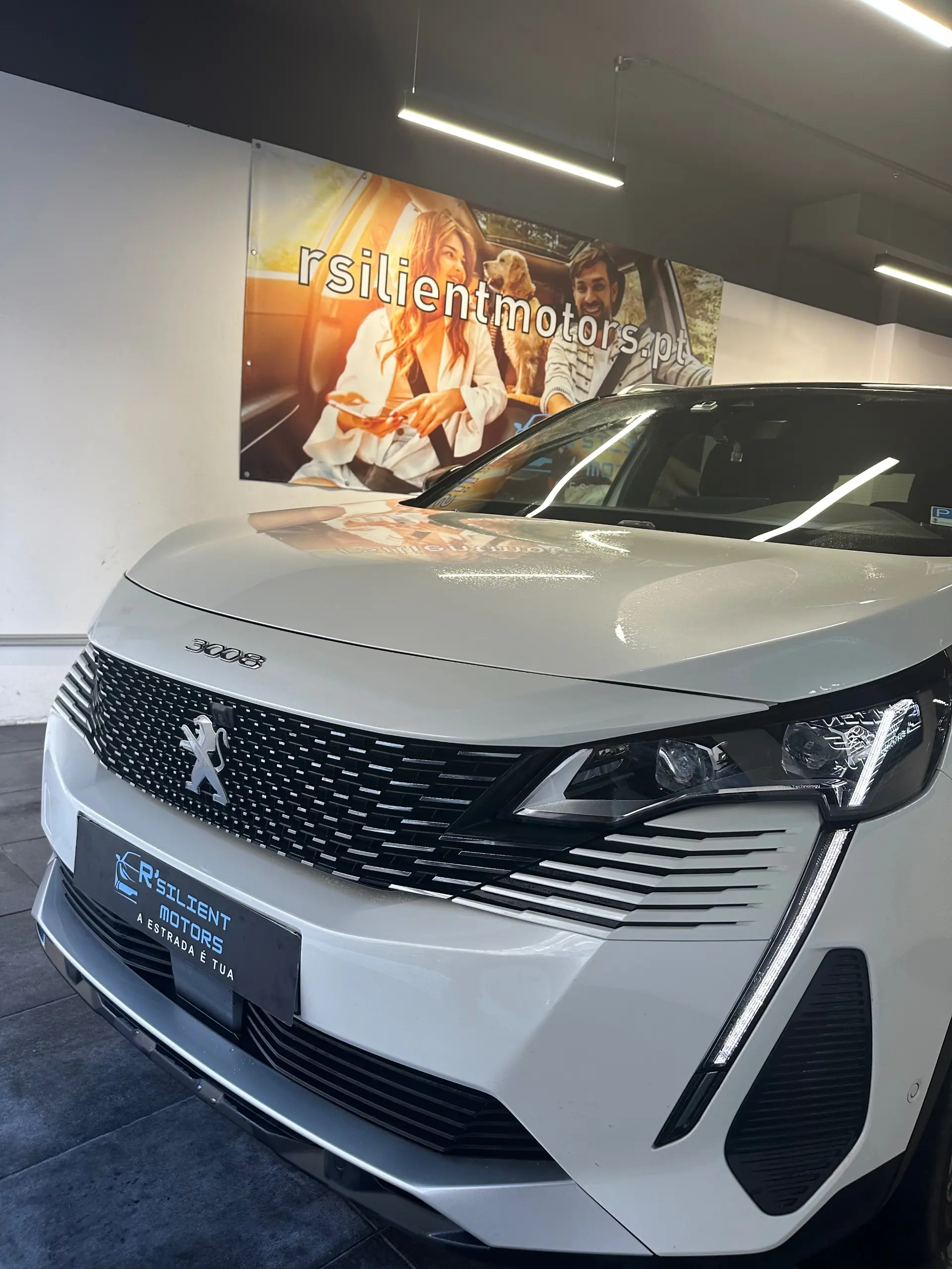 Peugeot 3008 1.6 Hybrid Allure Pack e-EAT8 5